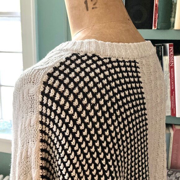 Vince Camuto Mixed Knit Poncho, oversized - Picture 9 of 12